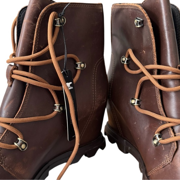 Sorel Joan of Arctic Waterproof Wedge III Booties Leather 8.5 - Picture 3 of 8